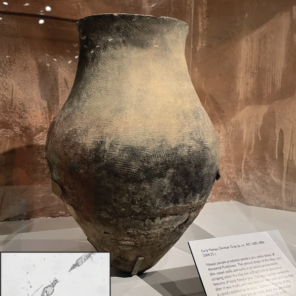 Early Navajo Dinetah Gray Jar, ca. AD 1600-1800