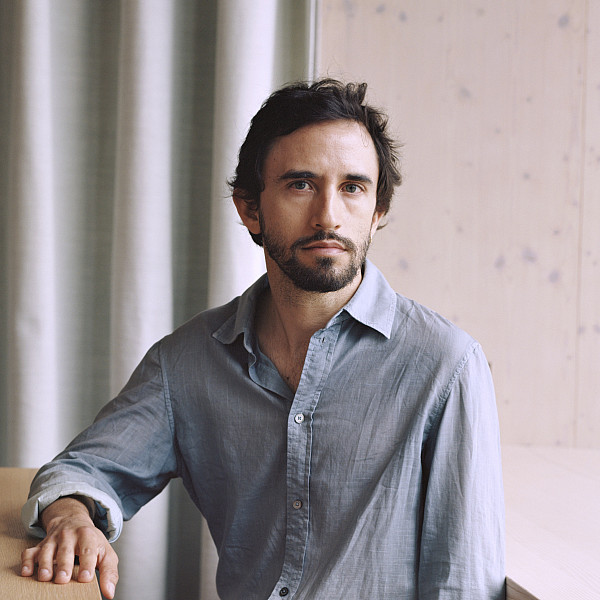 Daniel Saldaña Paris to take part in Writers on Writing